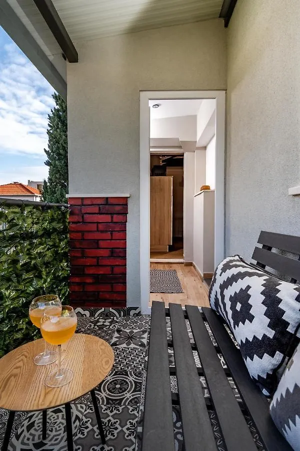 Apartment Ami Split